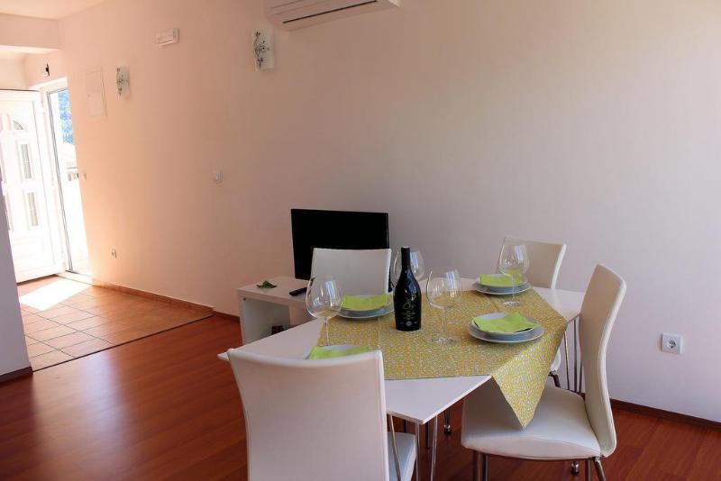 Apartments Ira ดูบรอฟนิก ภายนอก รูปภาพ