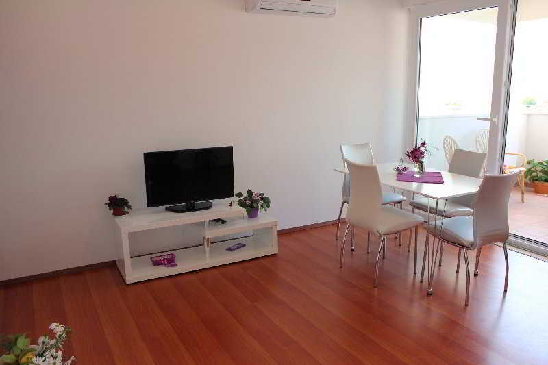Apartments Ira ดูบรอฟนิก ภายนอก รูปภาพ