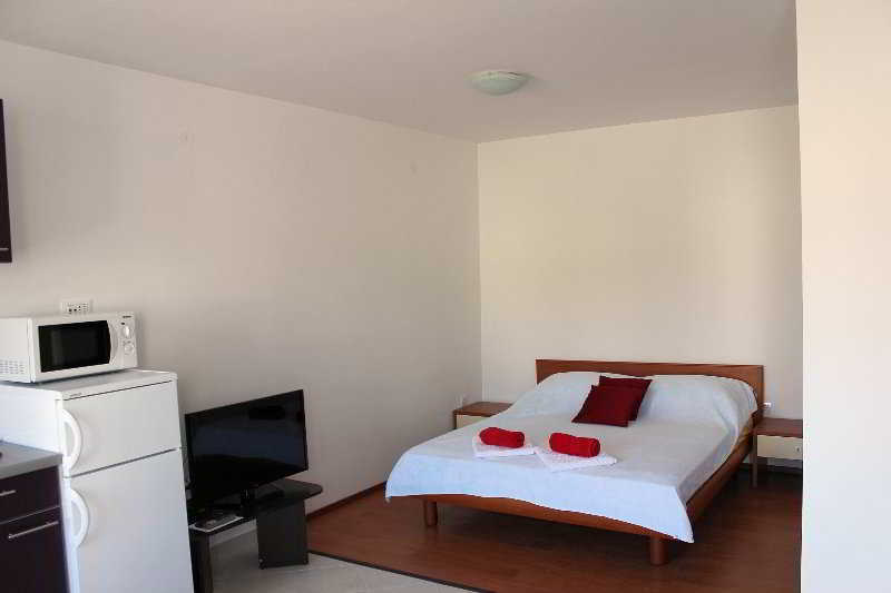 Apartments Ira ดูบรอฟนิก ภายนอก รูปภาพ